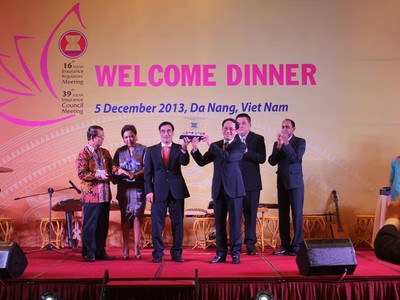 Chủ tịch PTI được vinh danh tại AIC39